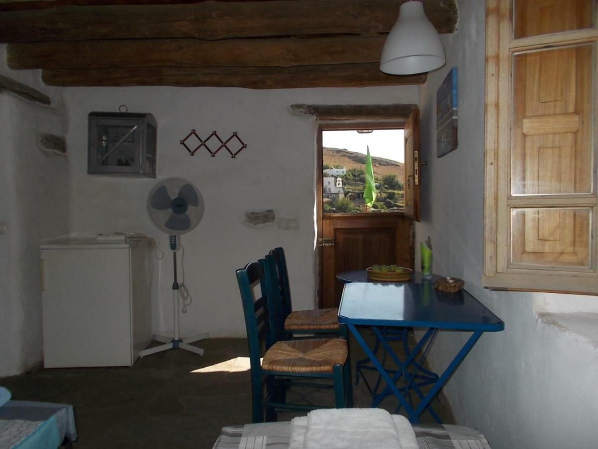 Cyclades Olive Museum'S Guest House Pitrofos Esterno foto