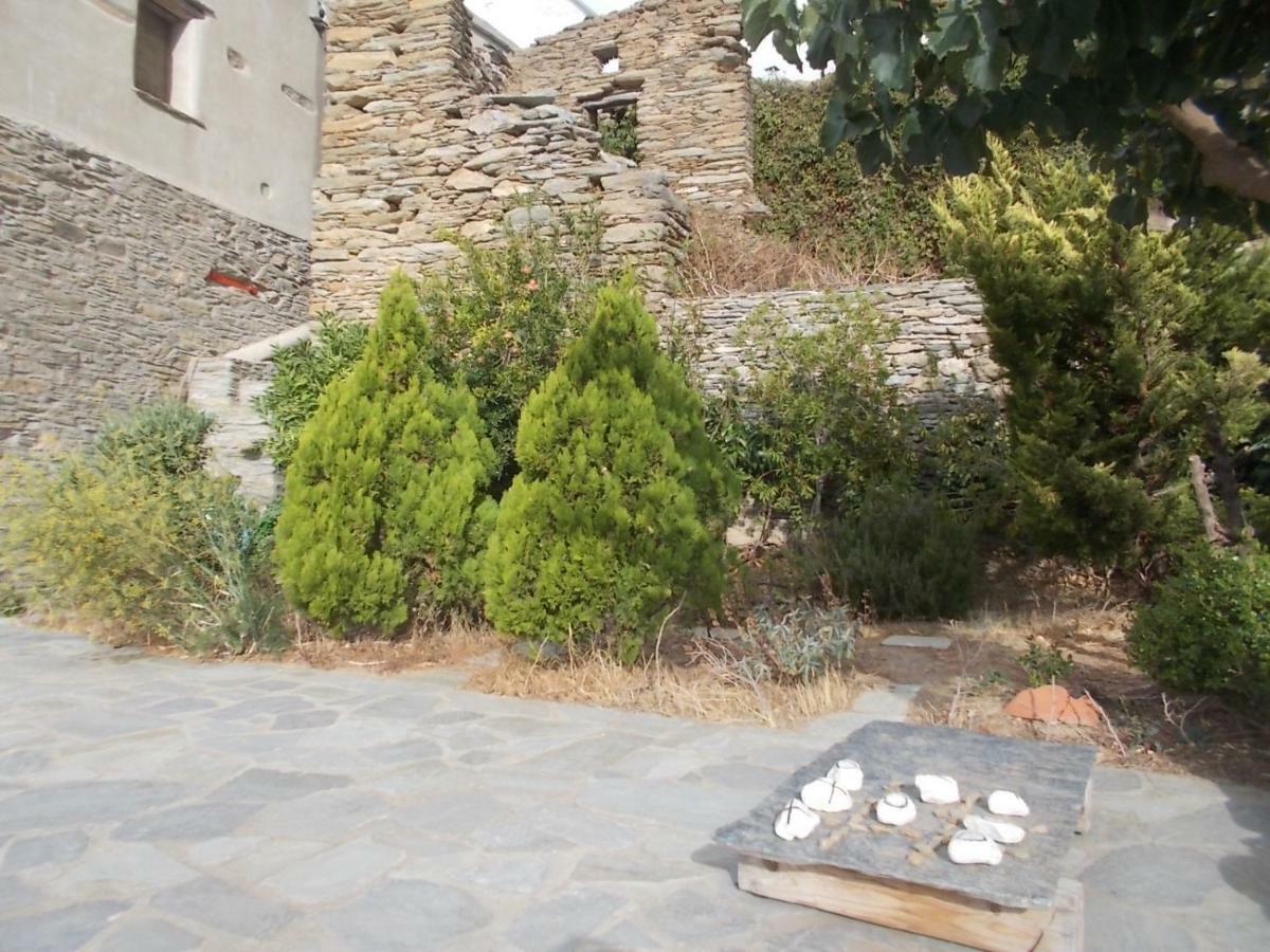 Cyclades Olive Museum'S Guest House Pitrofos Esterno foto