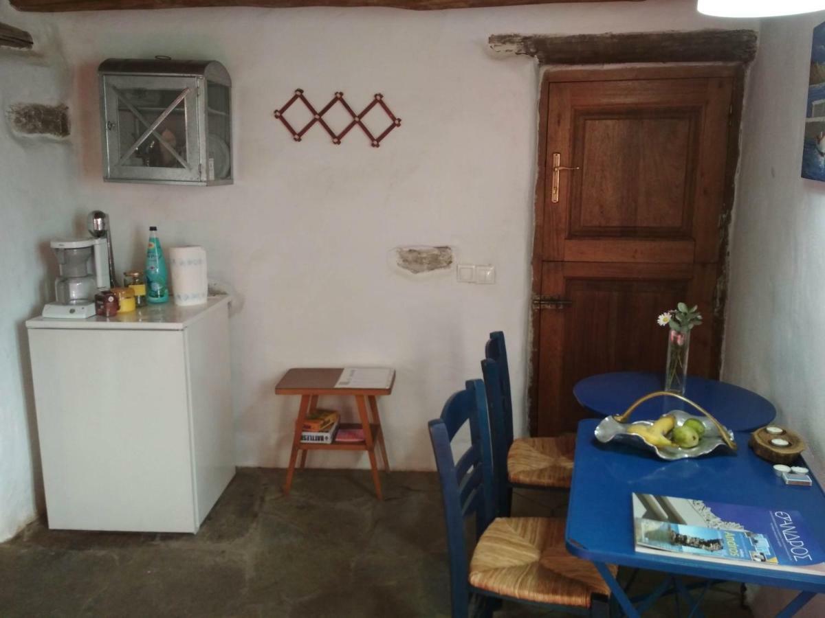 Cyclades Olive Museum'S Guest House Pitrofos Esterno foto